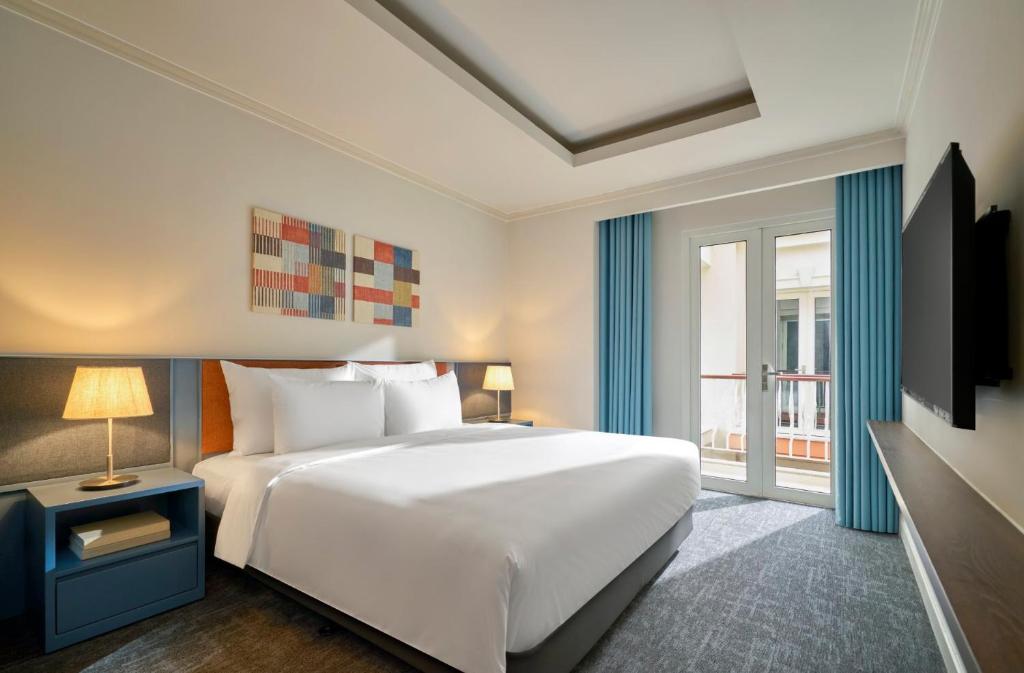Review M Village Hotel Thợ Nhuộm: Không Gian Nghỉ Dưỡng Tuyệt Vời Giữa Lòng Hà Nội