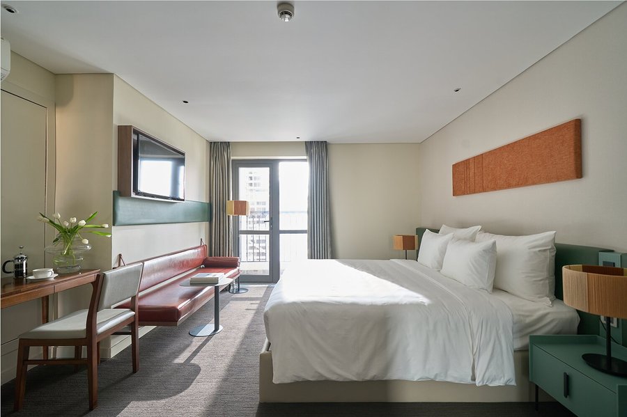 Review Madelise Stardust Hotel &#038; Travel: Vẻ Đẹp Tinh Tế Giữa Lòng Hà Nội