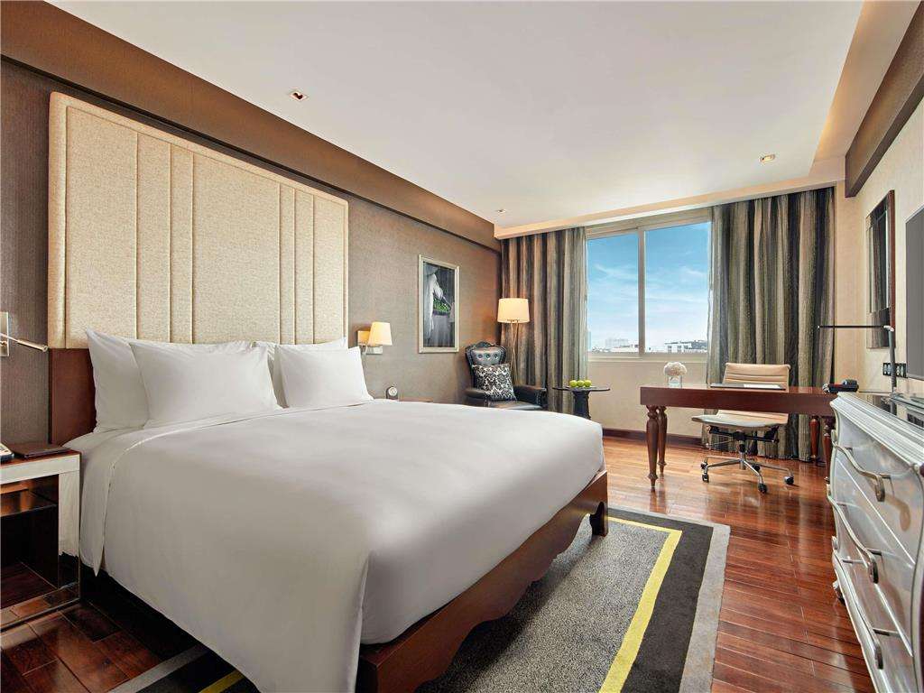 Review Melia Hanoi Hotel: Điểm nổi bật về dịch vụ và không gian lưu trú
