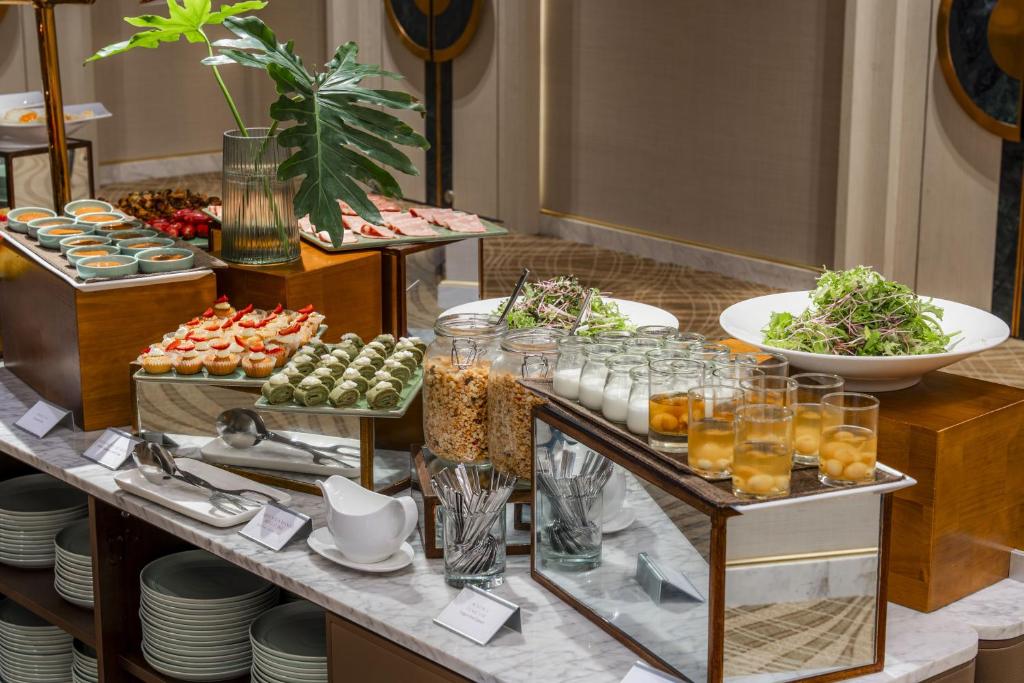 Review REY Hotel Hanoi: Điểm Nghỉ Dưỡng Hoàn Hảo Dành Cho Mọi Du Khách