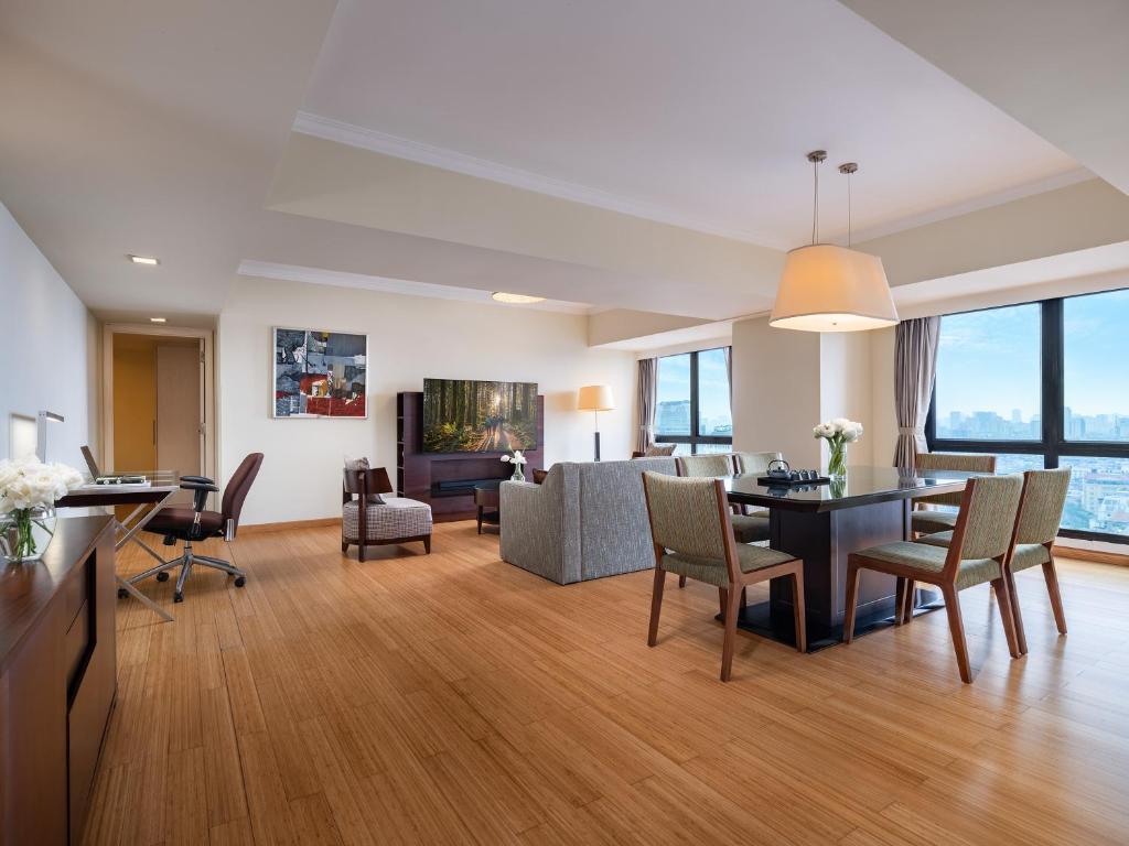 Review Somerset Grand Hanoi: Sự Lựa Chọn Hoàn Hảo Cho Du Khách