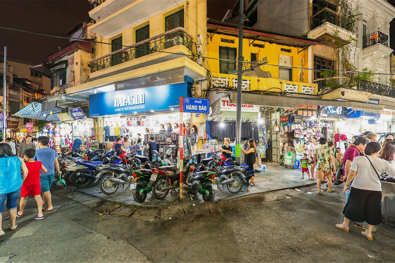 Tất tần tật khu phố Hàng Đào: Linh hồn cổ kính giữa lòng Hà Nội