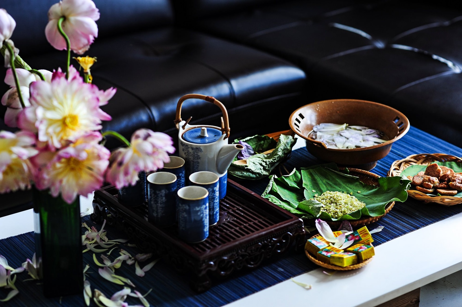 Trà sen Tây Hồ: Hương vị tinh hoa của đất Tràng An