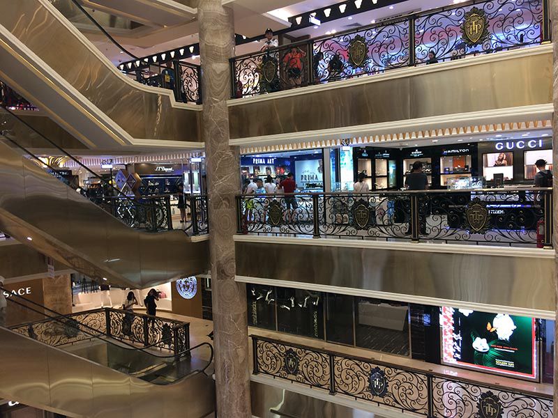 Tràng Tiền Plaza – Biểu Tượng Mua Sắm Sầm Uất Giữa Lòng Hà Nội