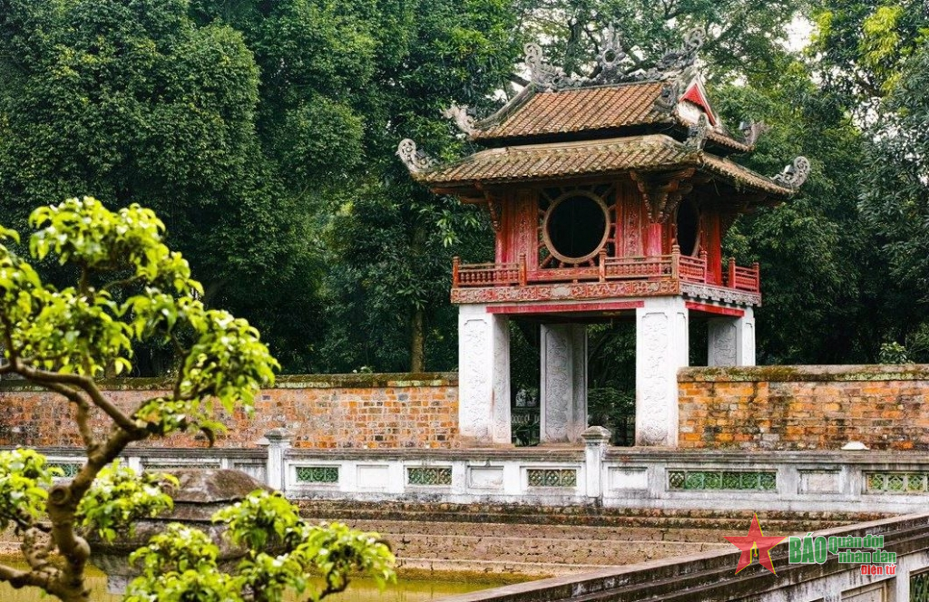 Văn Miếu Quốc Tử Giám: Hành trình khám phá tinh hoa văn hóa cùng Era Hotel