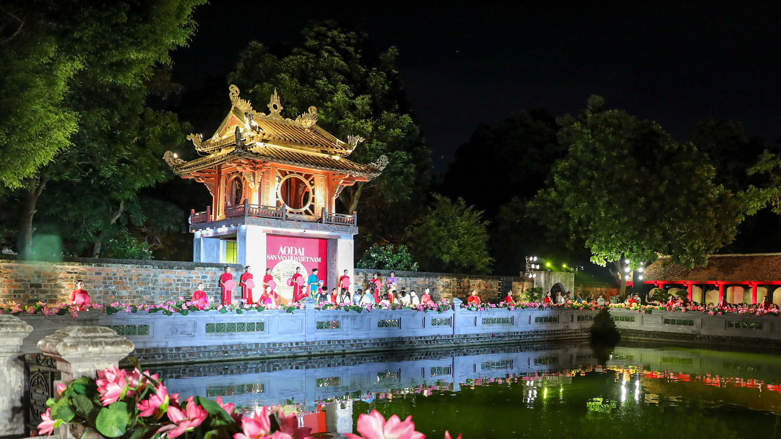 Văn Miếu Quốc Tử Giám: Hành trình khám phá tinh hoa văn hóa cùng Era Hotel