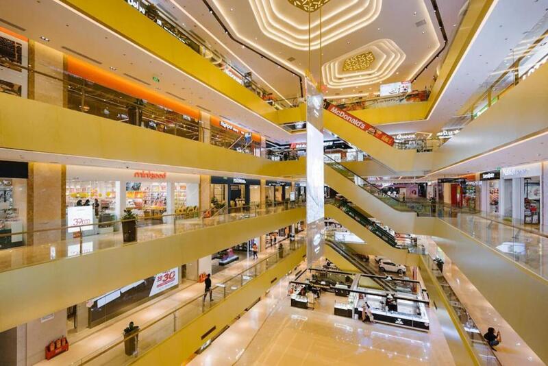 Vincom Center Trần Duy Hưng: Điểm Mua Sắm Sầm Uất Phía Tây Hà Nội