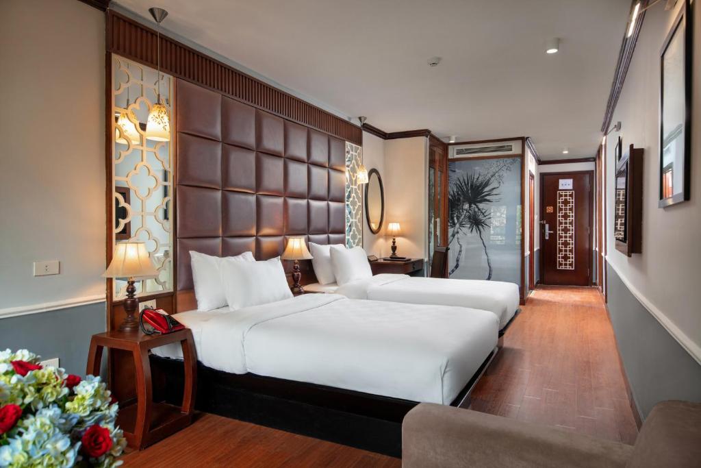 Review Classy Holiday Hotel &#038; Spa: Trải nghiệm lưu trú đẳng cấp tại trái tim Hà Nội