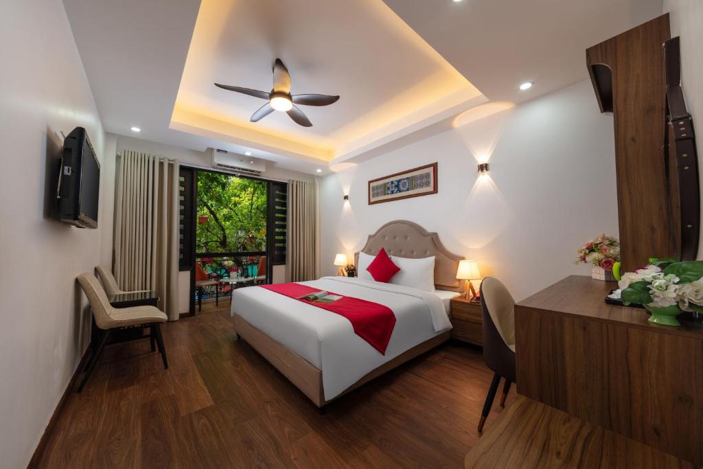Review Classy Holiday Hotel &#038; Spa: Trải nghiệm lưu trú đẳng cấp tại trái tim Hà Nội