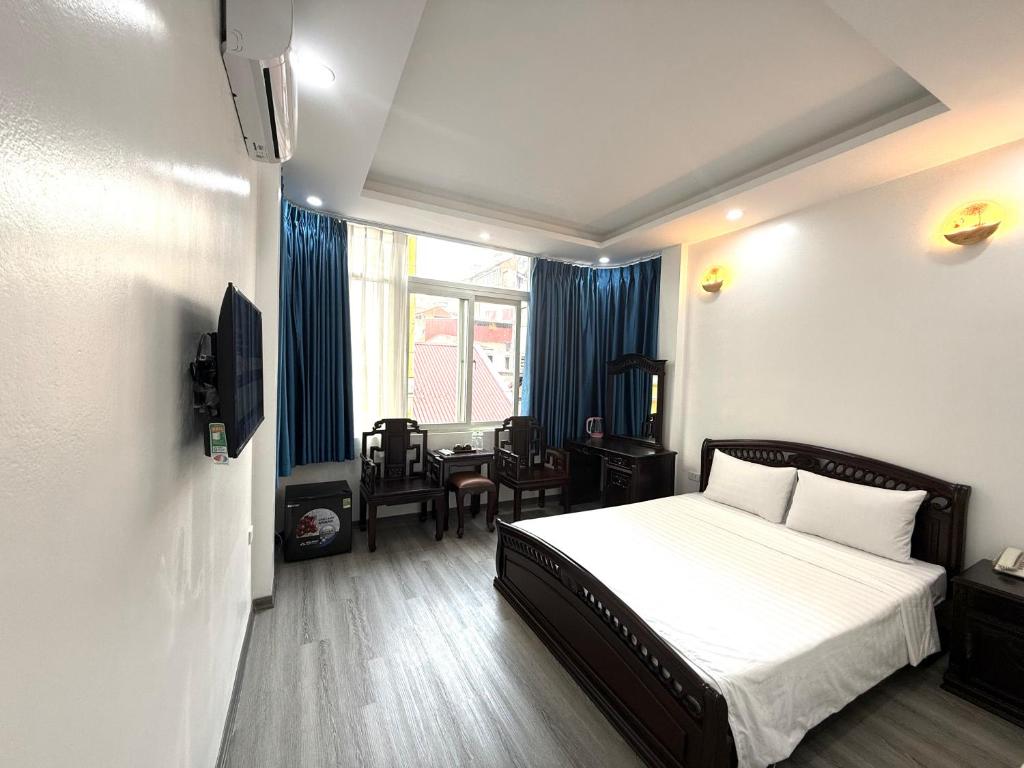 Review Khách sạn The Queen Hotel &#038; Spa 2: Trải nghiệm nghỉ dưỡng sang trọng giữa lòng Hà Nội