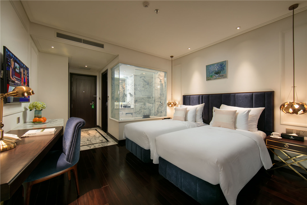 Review Khách sạn The Queen Hotel &#038; Spa 2: Trải nghiệm nghỉ dưỡng sang trọng giữa lòng Hà Nội