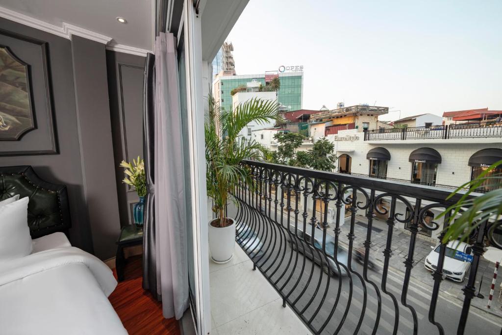 Review Madelise Stardust Hotel &#038; Travel: Điểm đến lưu trú sang trọng tại Hà Nội