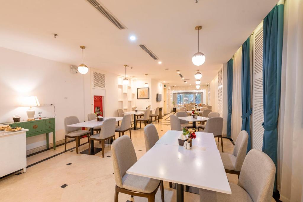 Review Minasi HanoiOi LakeSide Hotel: Khách sạn sang trọng giữa trung tâm Thủ đô