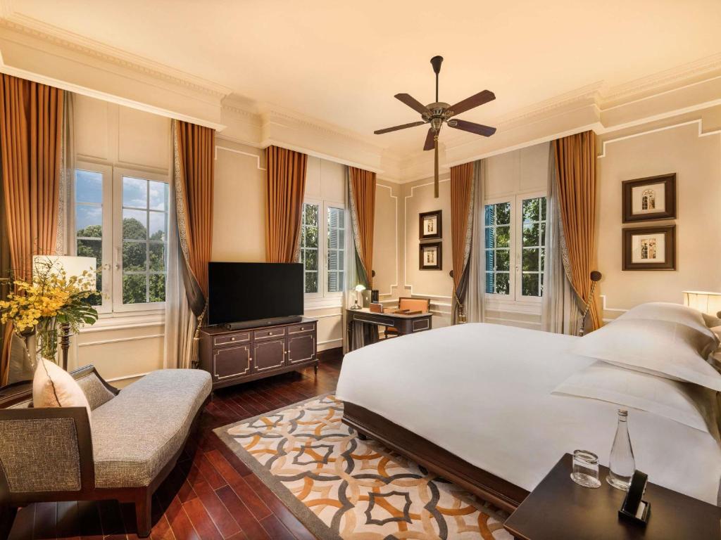Review Sofitel Legend Metropole Hanoi: Khách Sạn Sang Trọng Và Đầy Mê Hoặc