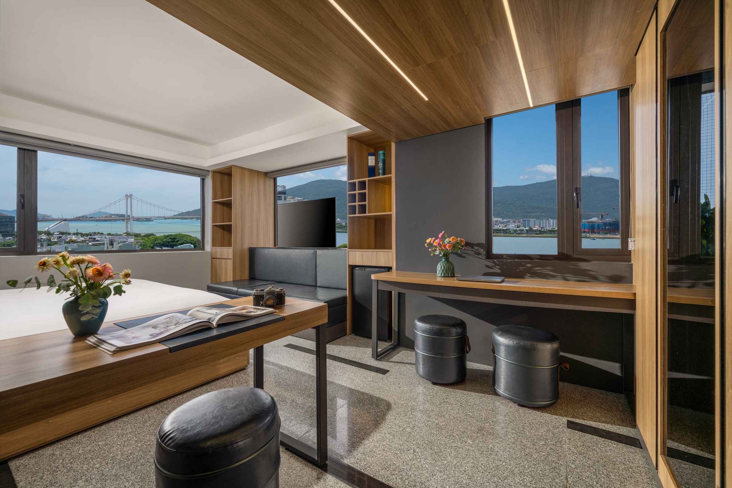 Rest Hotel: Khách sạn Đà Nẵng gần bãi biển Nguyễn Tất Thành